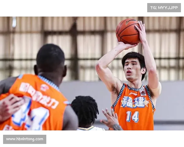 巴萨锁定NBA后卫引援目标备战ACB新赛季夏季转会窗口